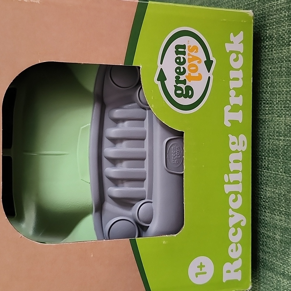 Recycling Truck - Green - Picture 4 of 4